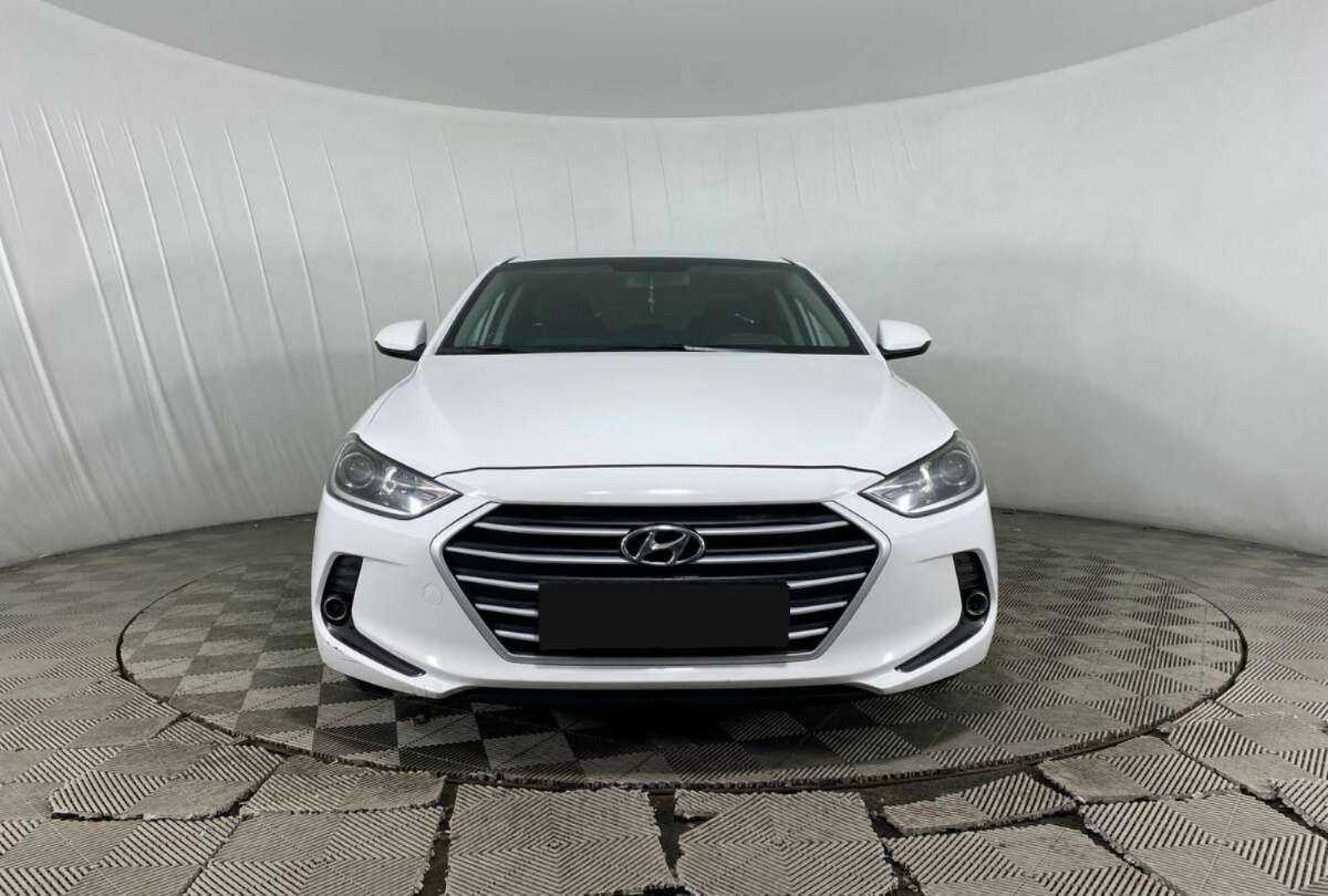 Hyundai Elantra, 2017 - фото №2