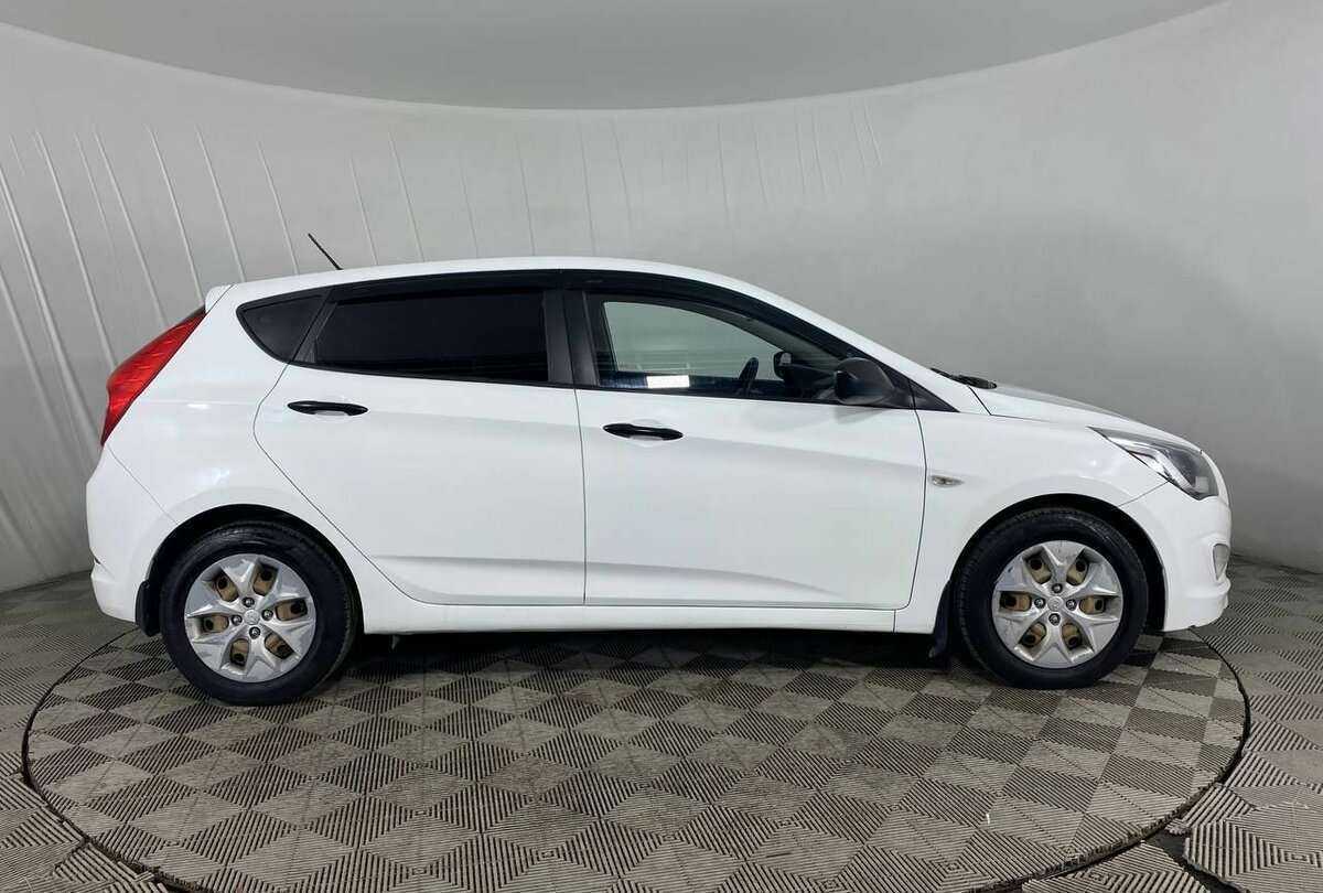 Hyundai Solaris, 2014 - фото №4