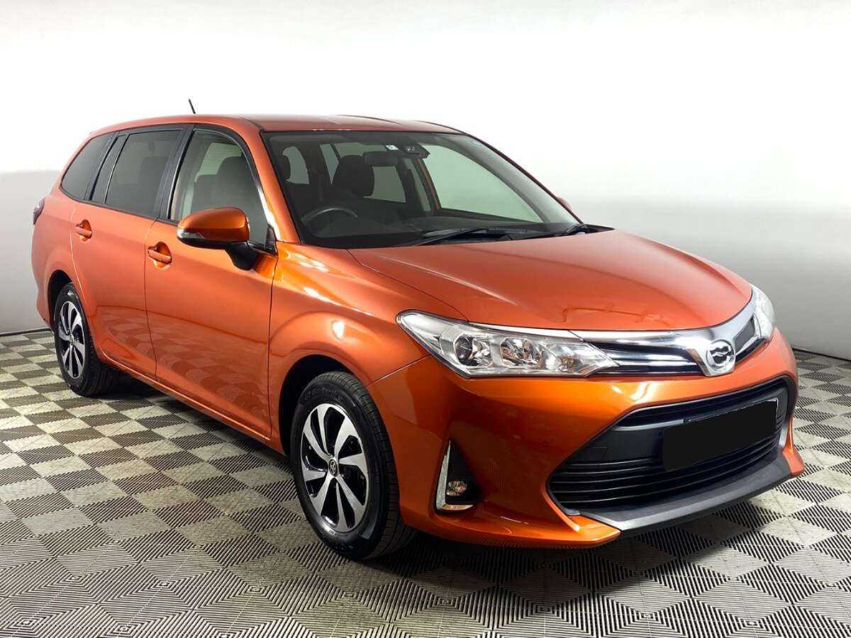 Toyota Corolla Fielder, 2019 - фото №3