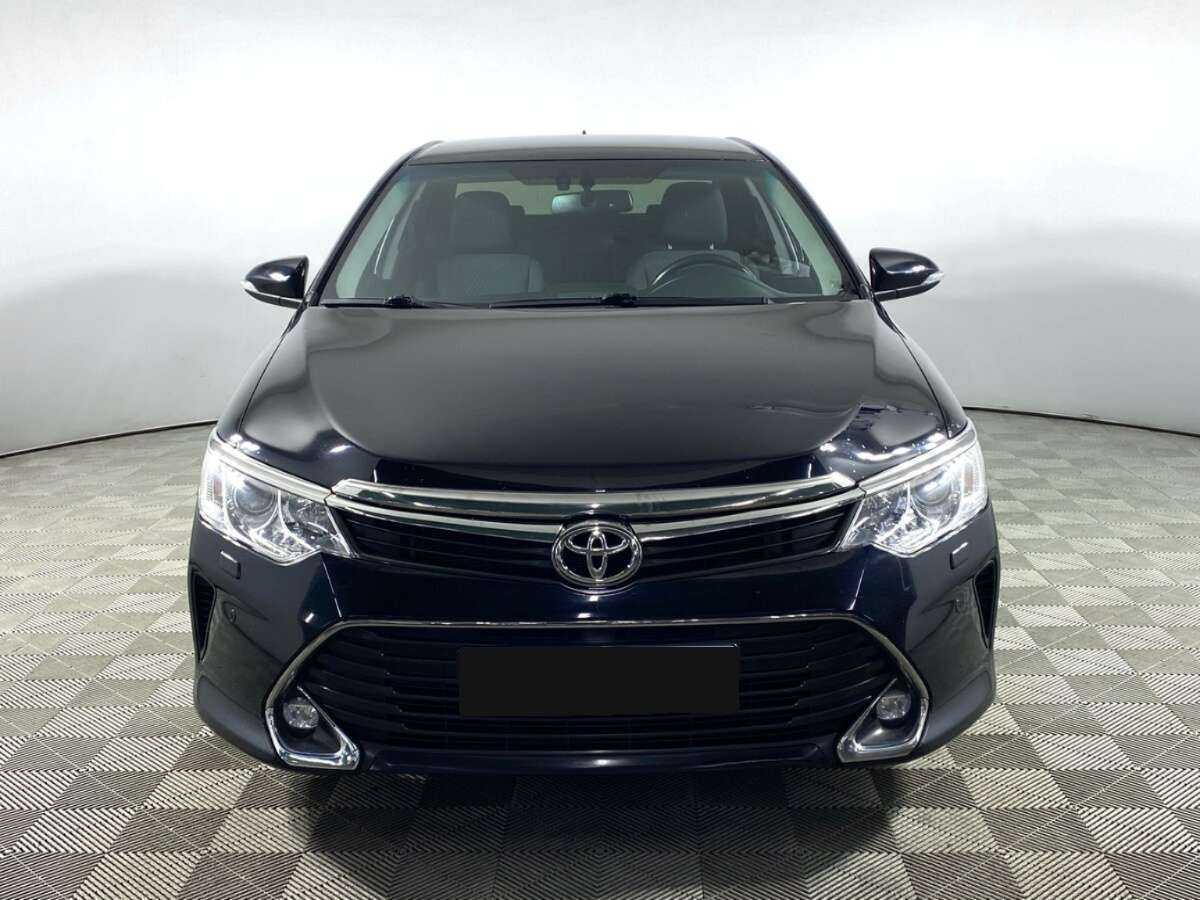 Toyota Camry, 2017 - фото №3