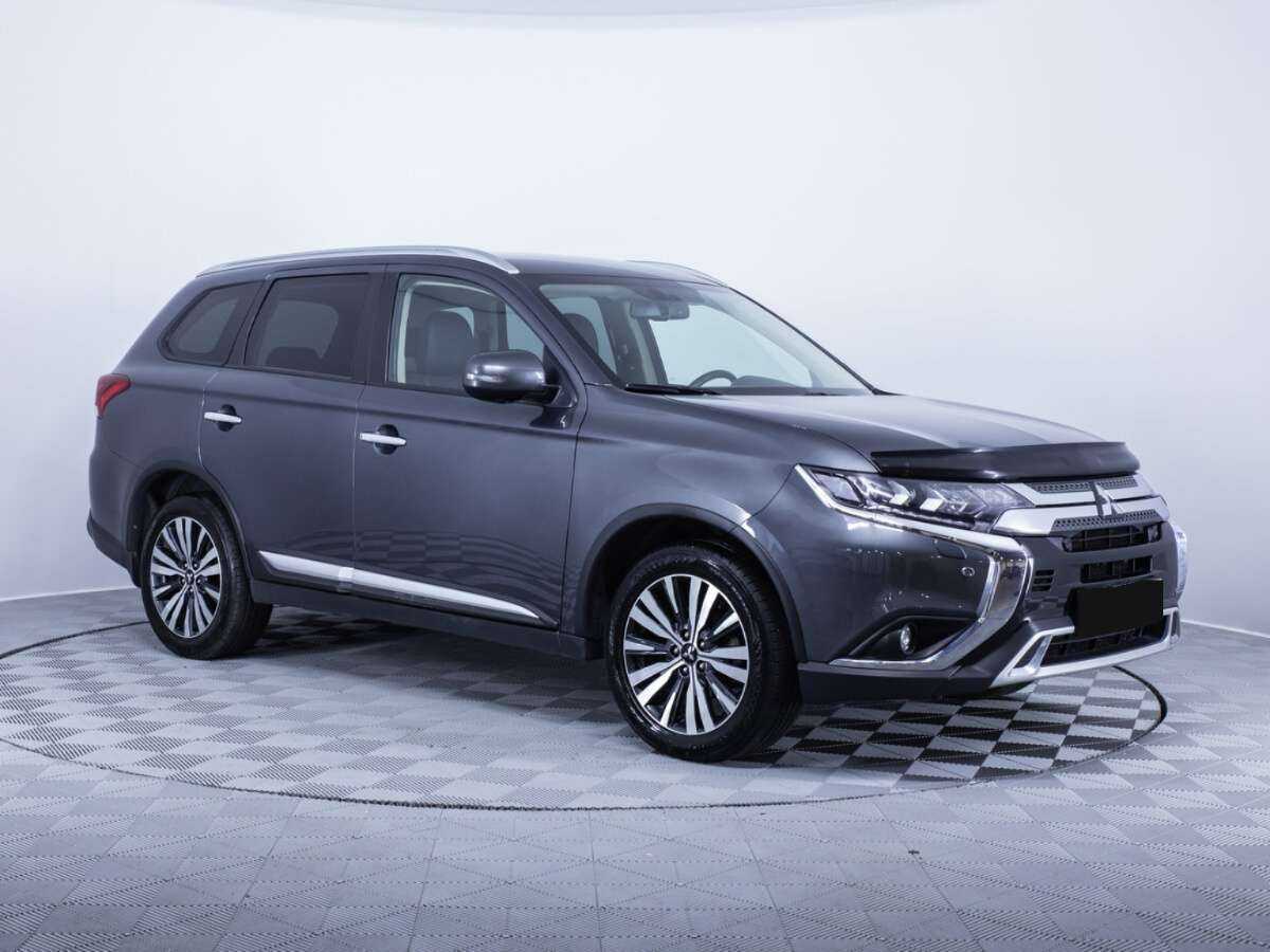 Mitsubishi Outlander, 2021 - фото №3