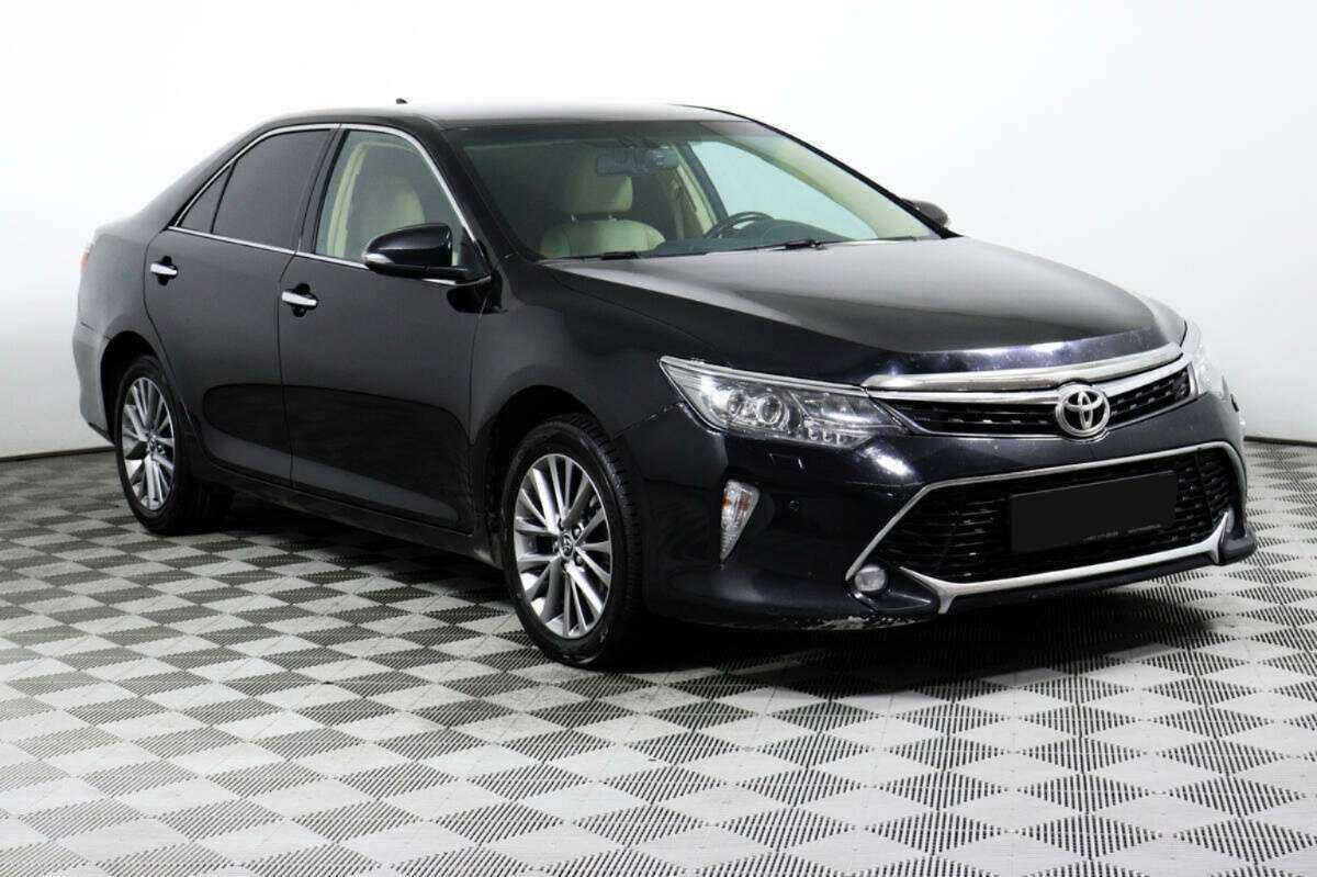 Toyota Camry, 2017 - фото №3
