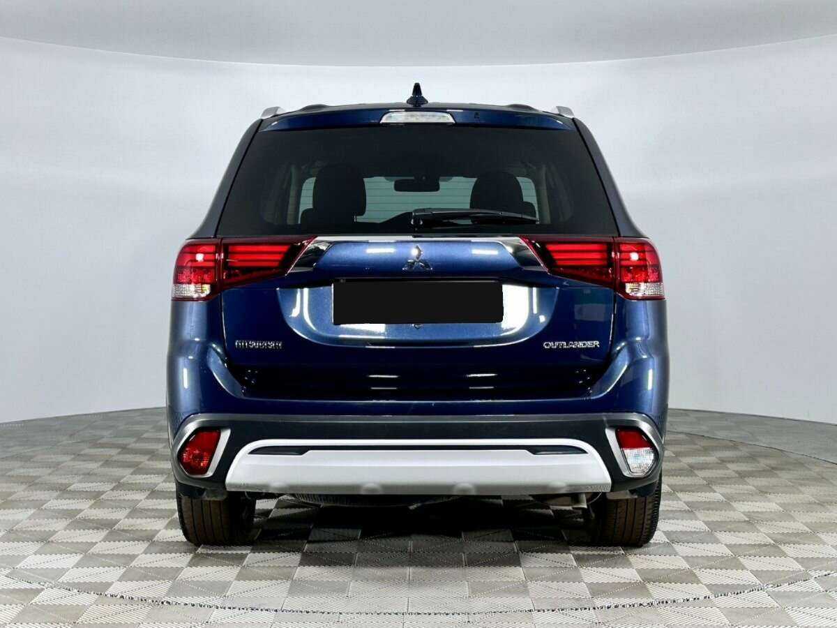 Mitsubishi Outlander, 2019 - фото №4