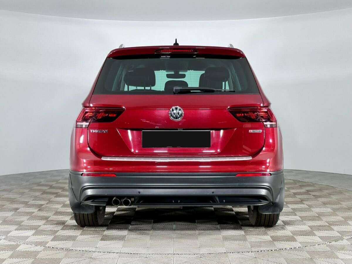 Volkswagen Tiguan, 2018 - фото №4