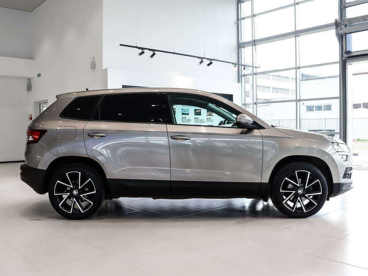 Skoda Karoq, 2020 - фото №4