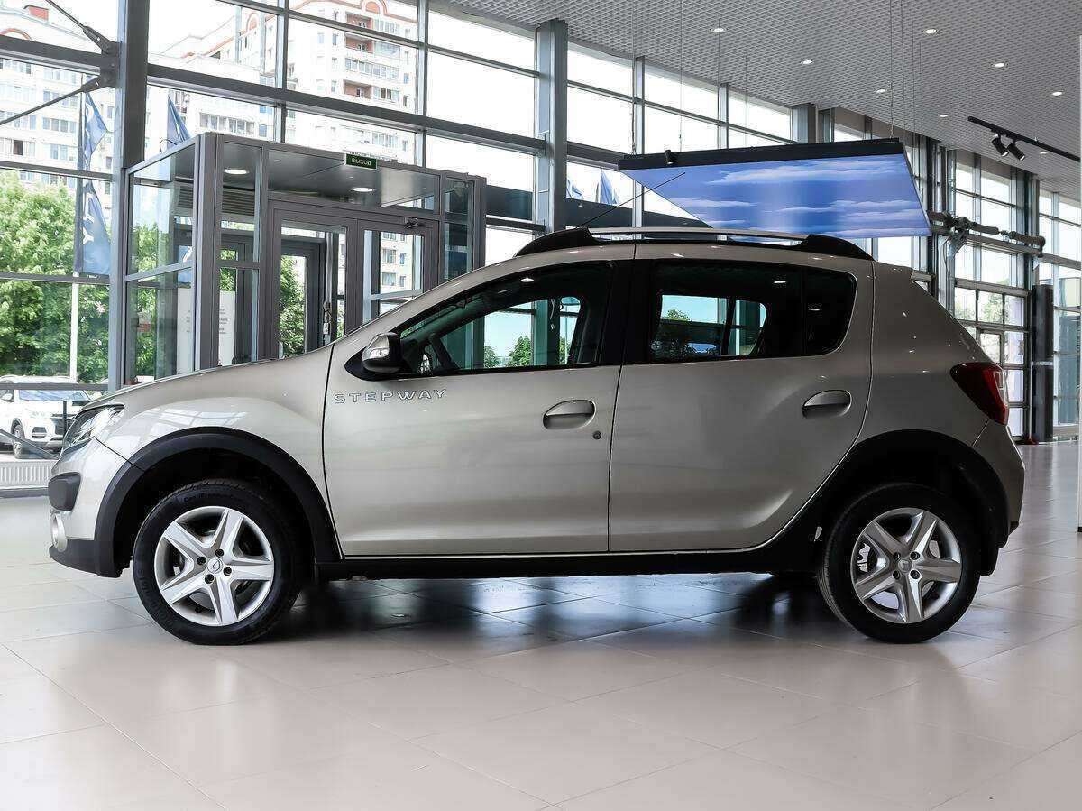 Renault Sandero Stepway, 2017 - фото №4