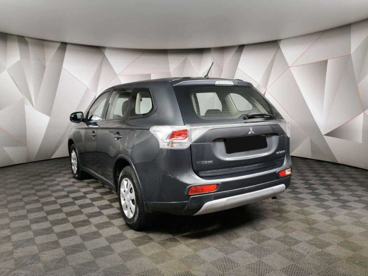 Mitsubishi Outlander, 2014 - фото №4