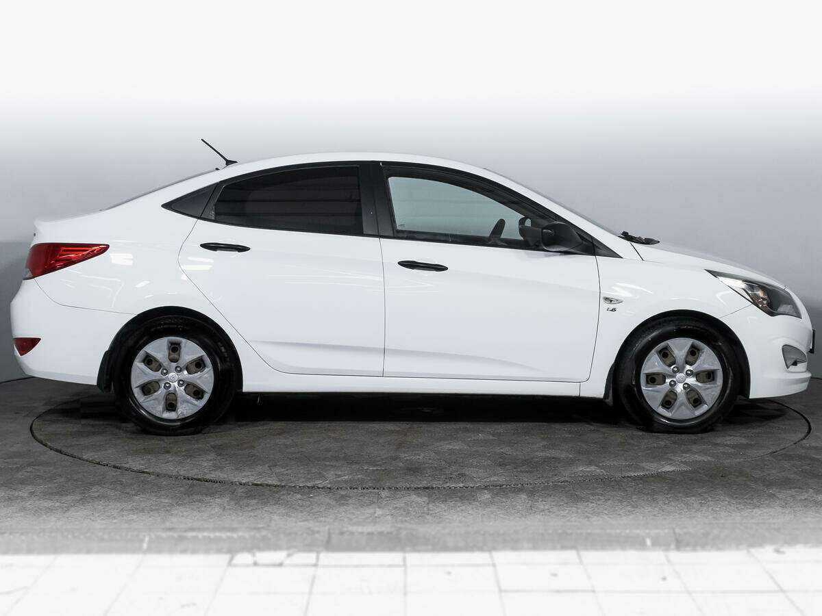 Hyundai Solaris, 2015 - фото №4