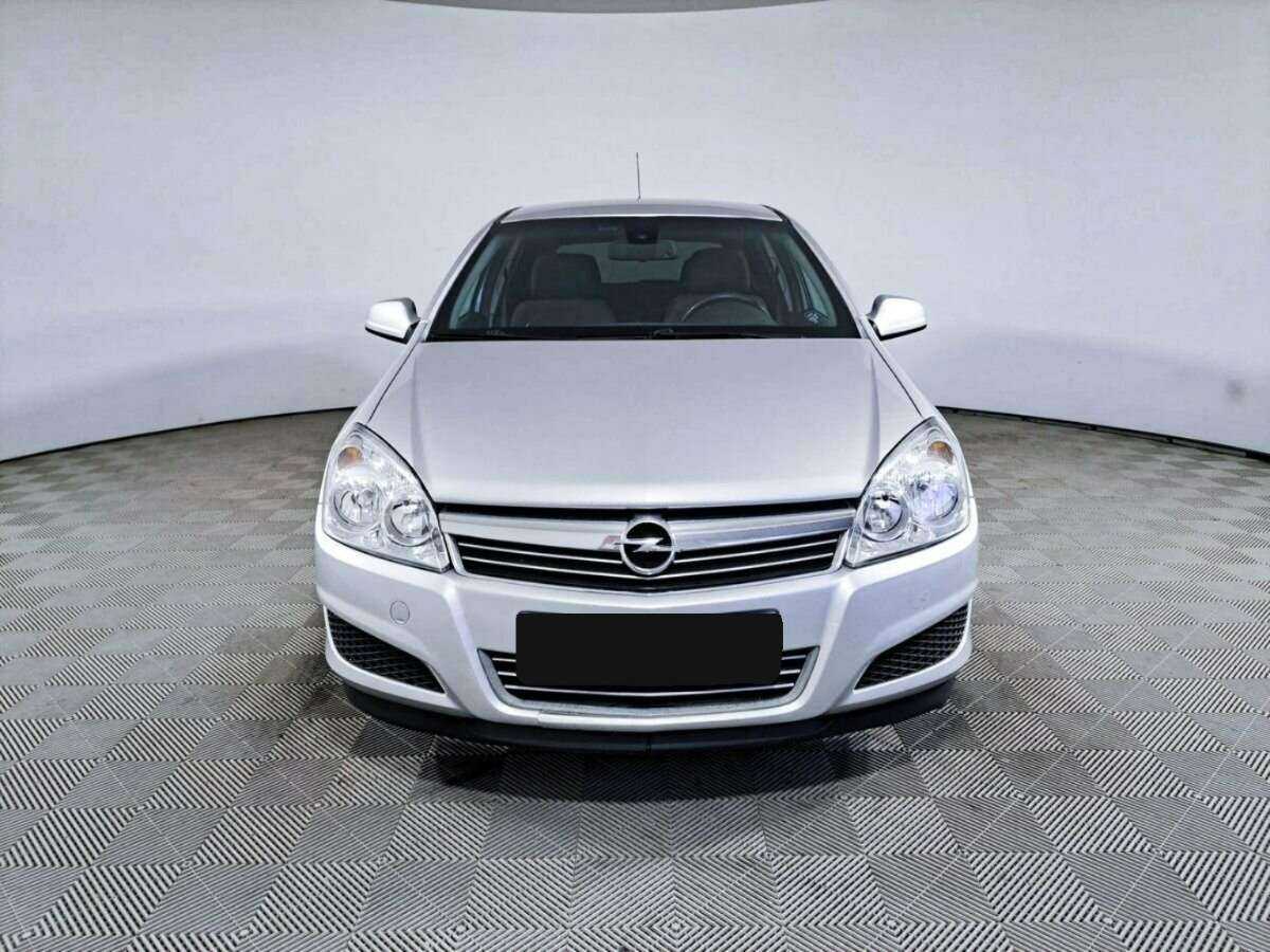 Opel Astra, 2013 - фото №2