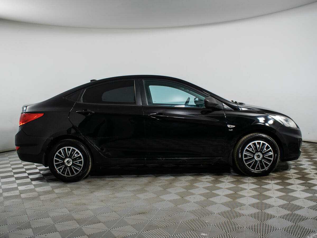 Hyundai Solaris, 2013 - фото №4