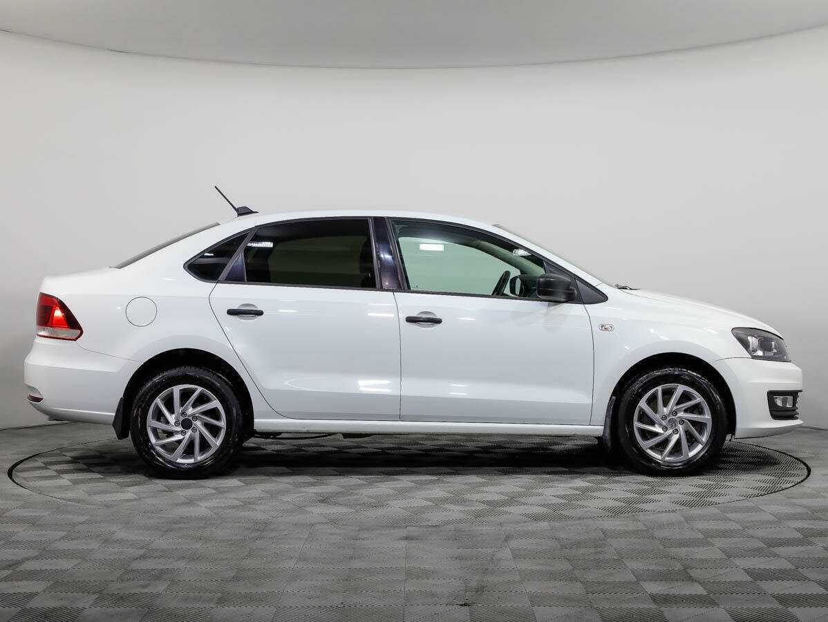 Volkswagen Polo, 2017 - фото №3