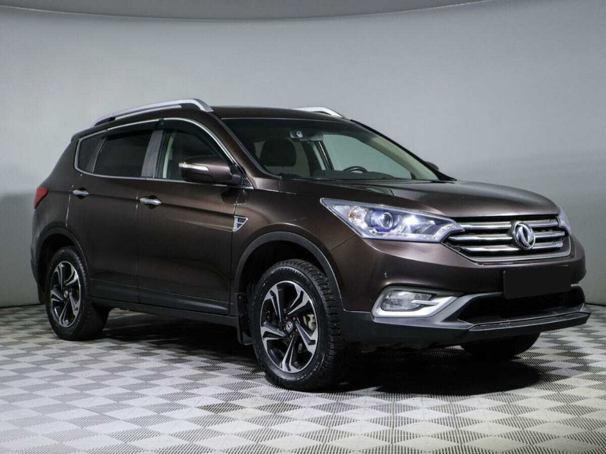 Dongfeng AX7, 2017 - фото №3