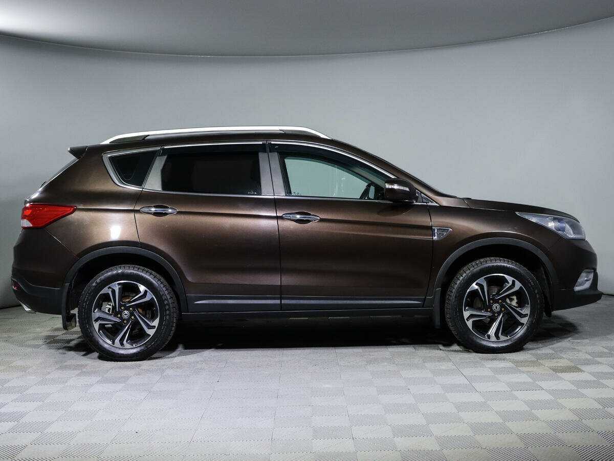 Dongfeng AX7, 2017 - фото №4