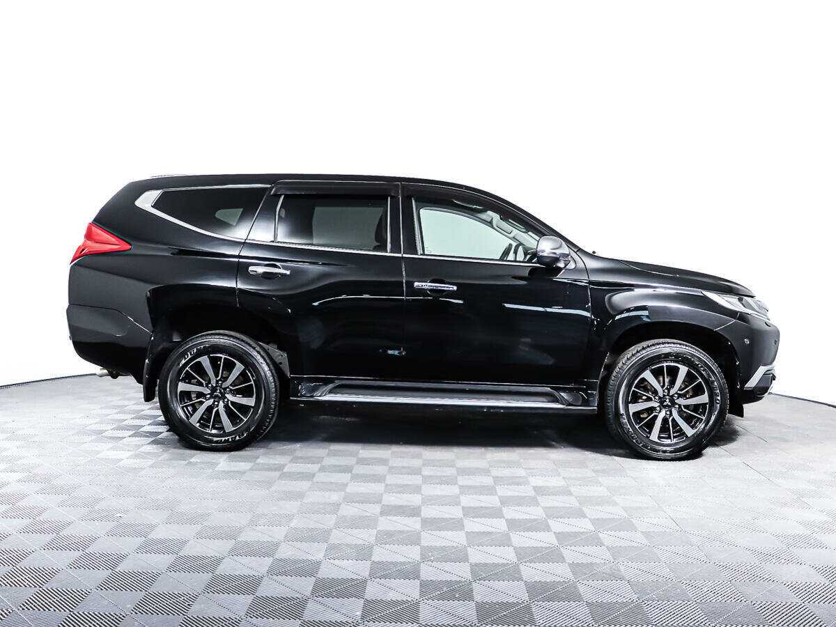 Mitsubishi Pajero Sport, 2018 - фото №4