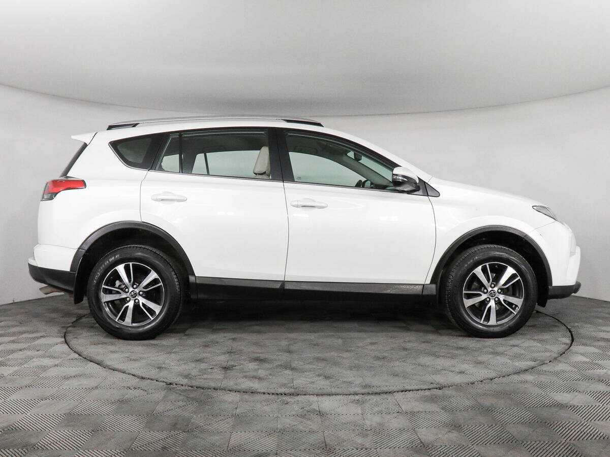 Toyota RAV4, 2017 - фото №4