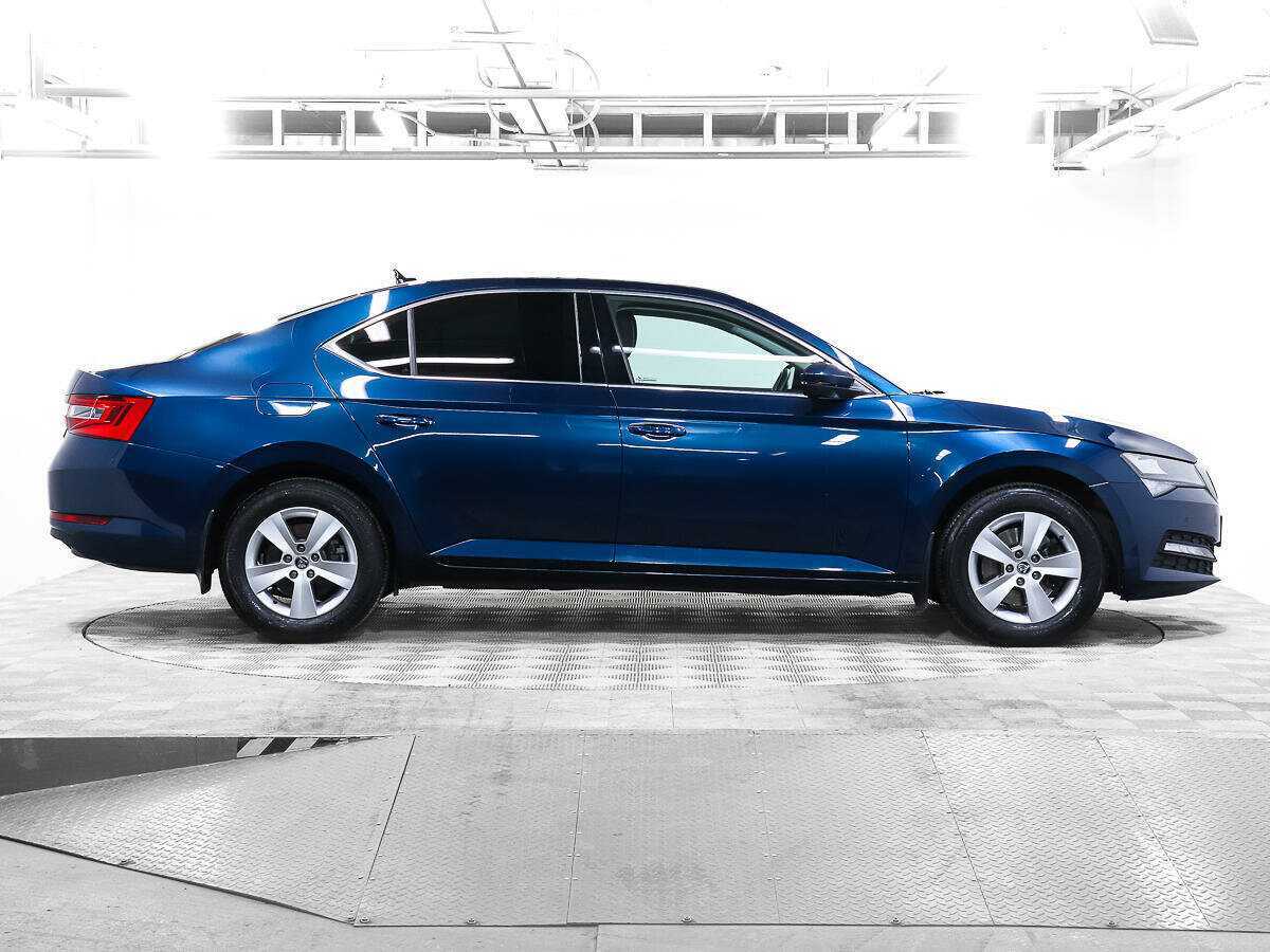 Skoda Superb, 2021 - фото №4