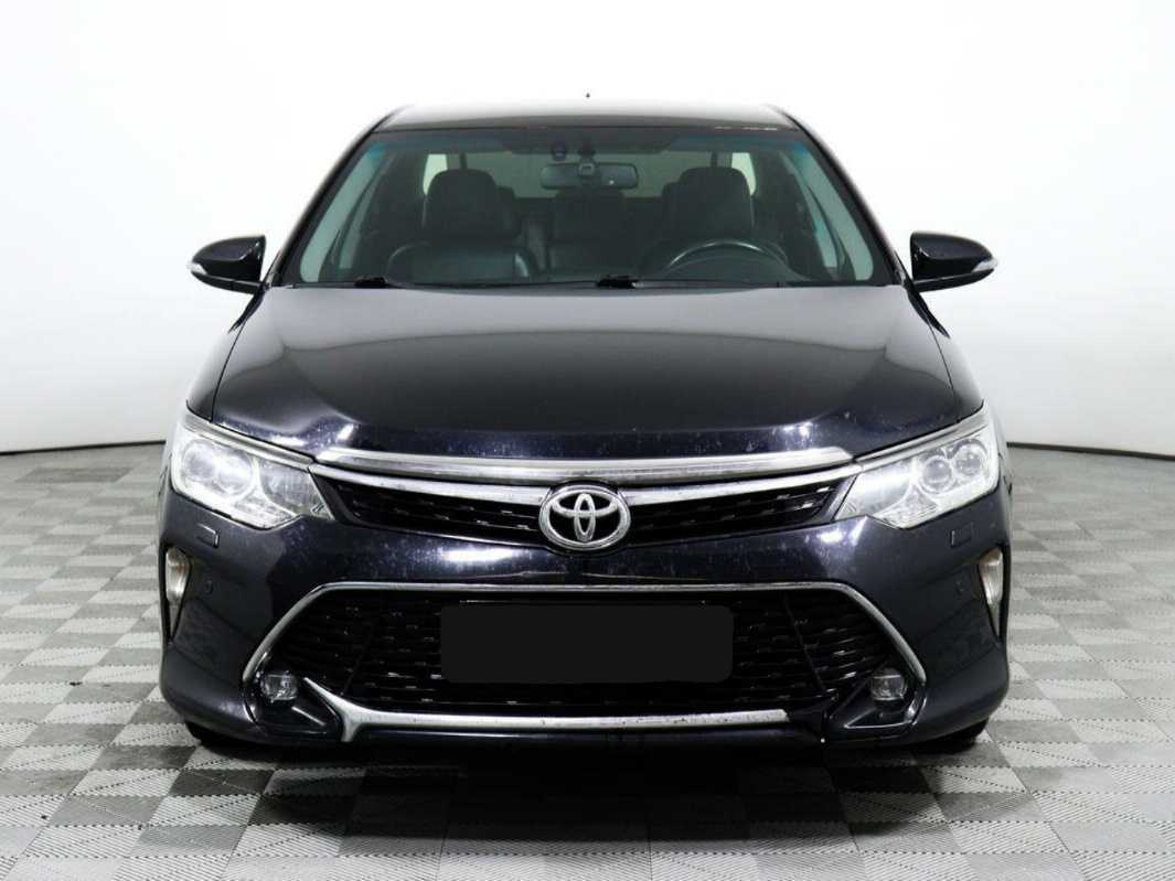 Toyota Camry, 2015 - фото №2