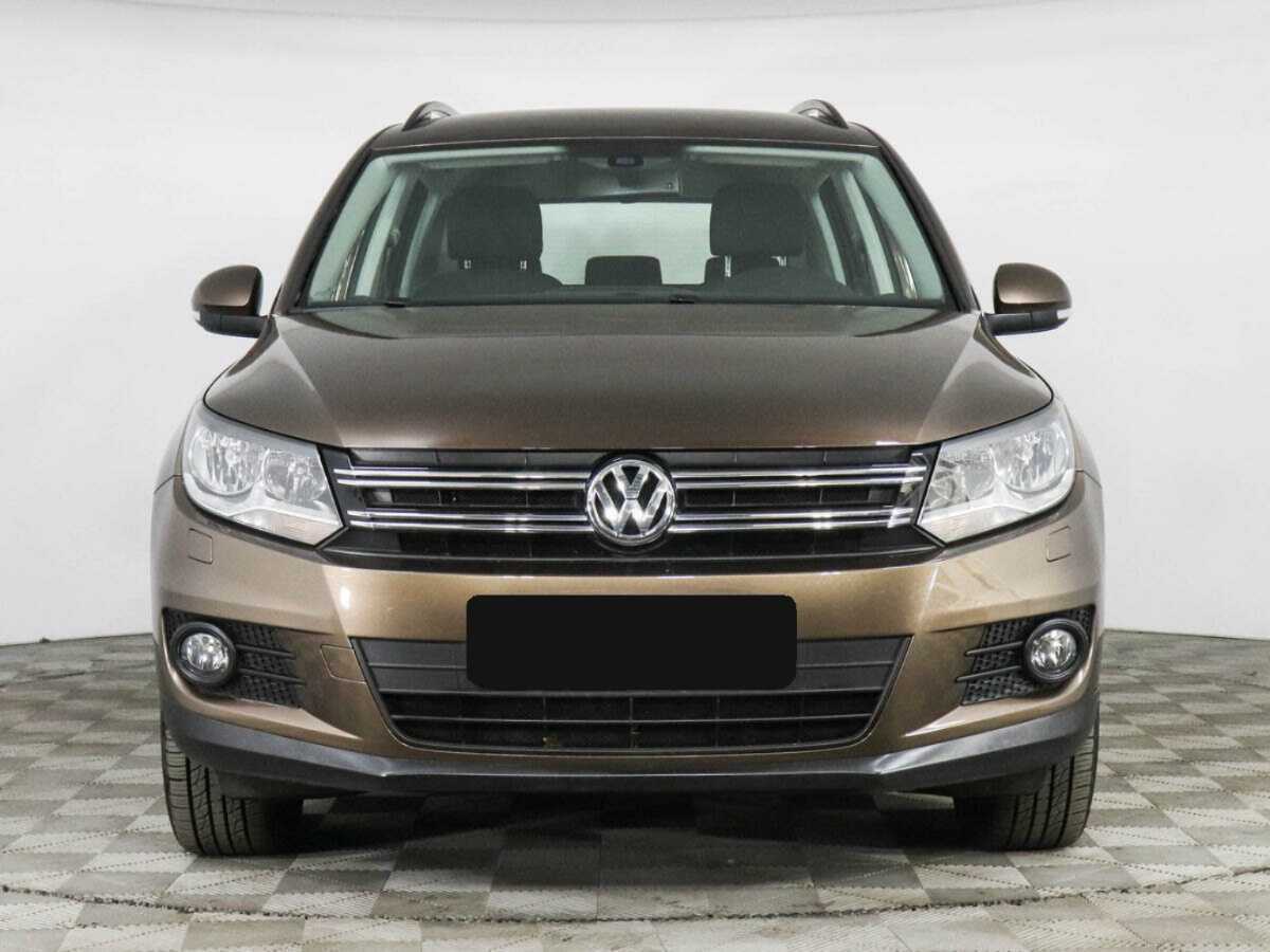 Volkswagen Tiguan, 2015 - фото №2