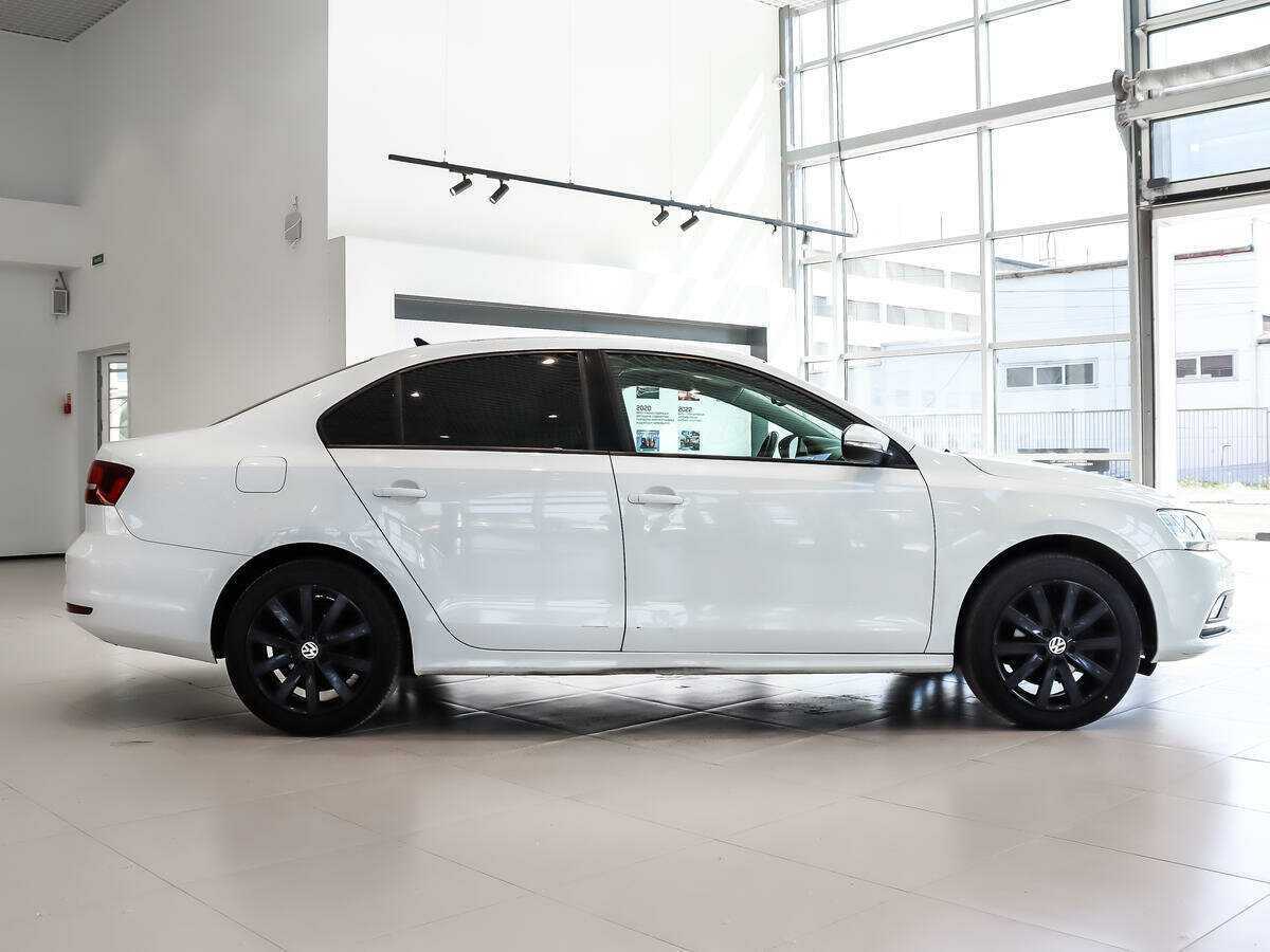 Volkswagen Jetta, 2017 - фото №4