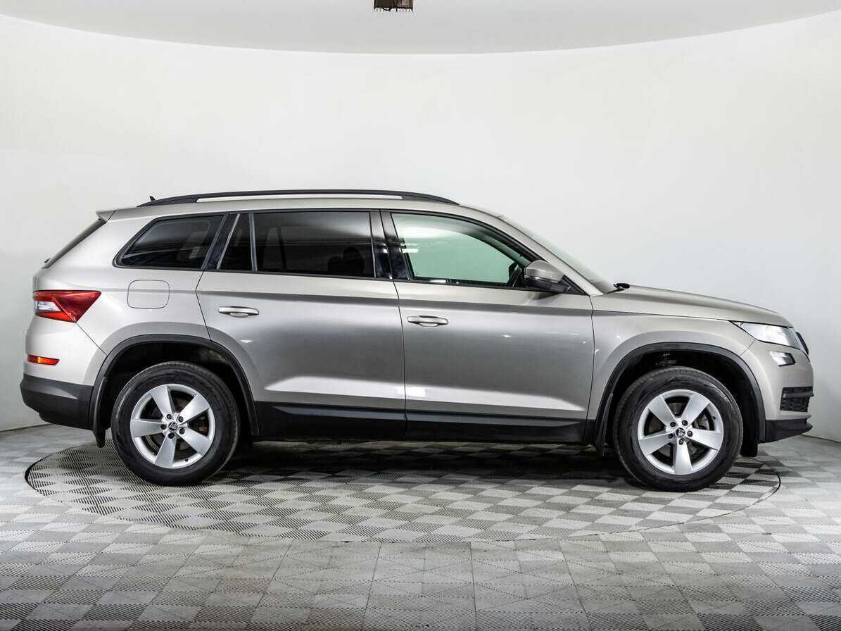 Skoda Kodiaq, 2019 - фото №4