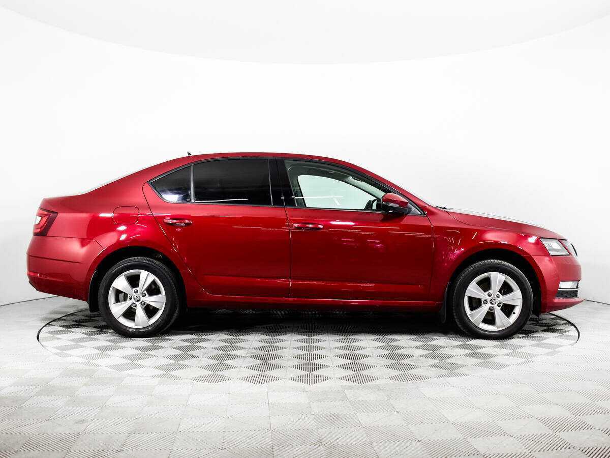 Skoda Octavia, 2017 - фото №4