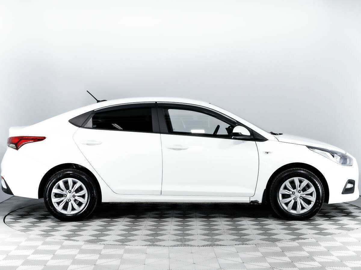 Hyundai Solaris, 2020 - фото №4