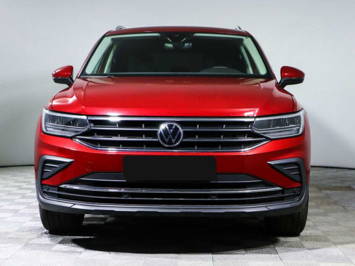 Volkswagen Tiguan, 2021 - фото №2