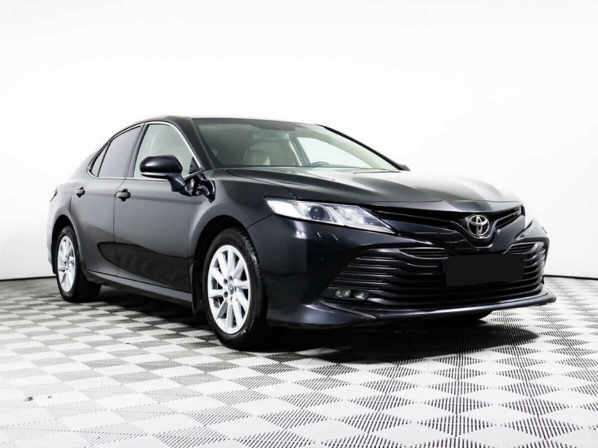 Toyota Camry, 2019 - фото №3