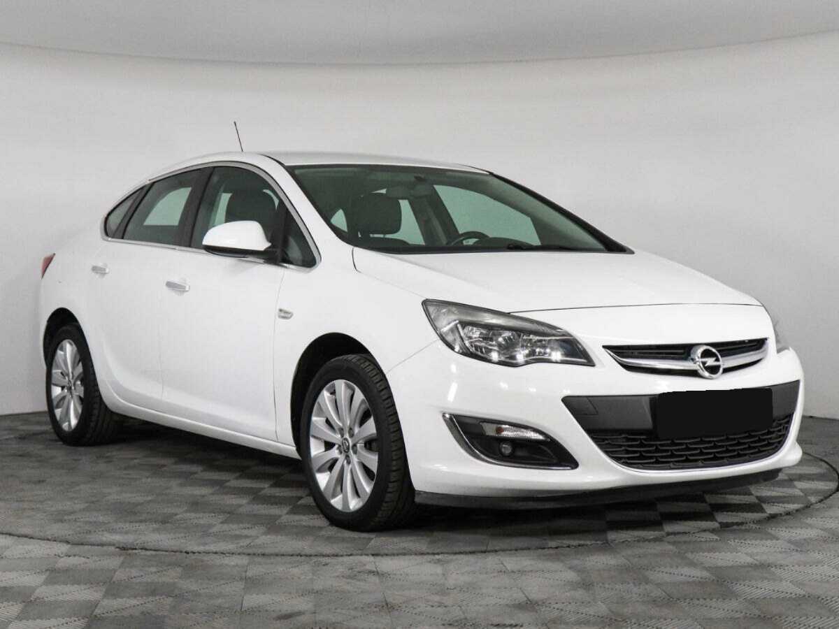 Opel Astra, 2013 - фото №3