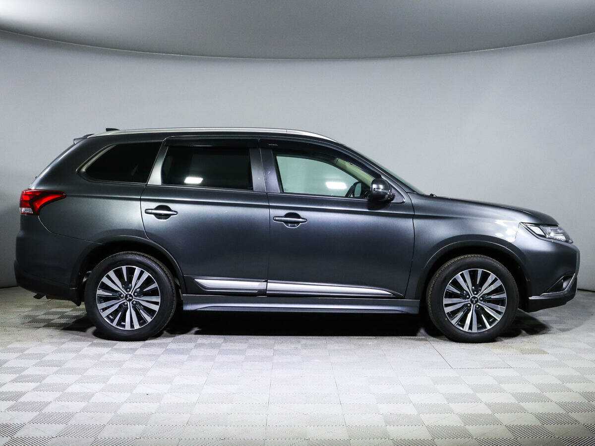 Mitsubishi Outlander, 2020 - фото №4