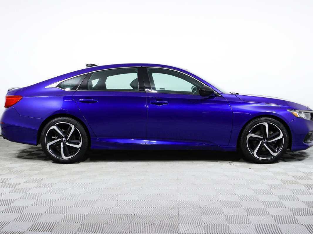 Honda Accord, 2022 - фото №4