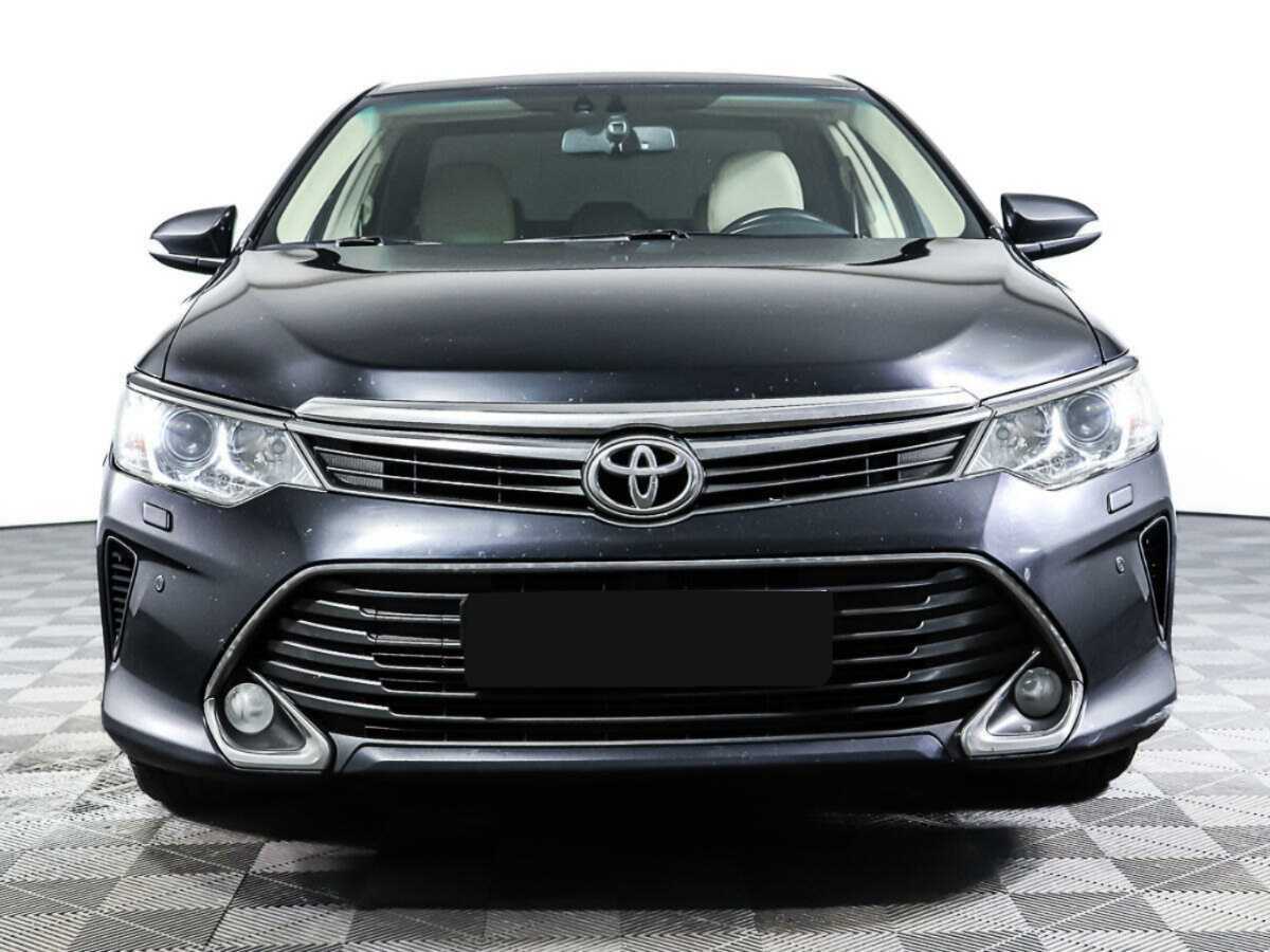 Toyota Camry, 2015