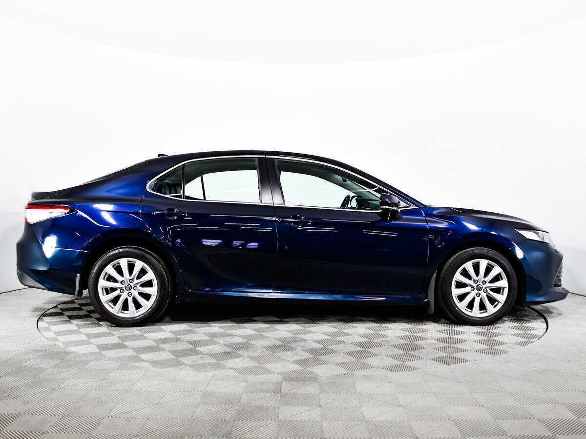 Toyota Camry, 2019 - фото №4