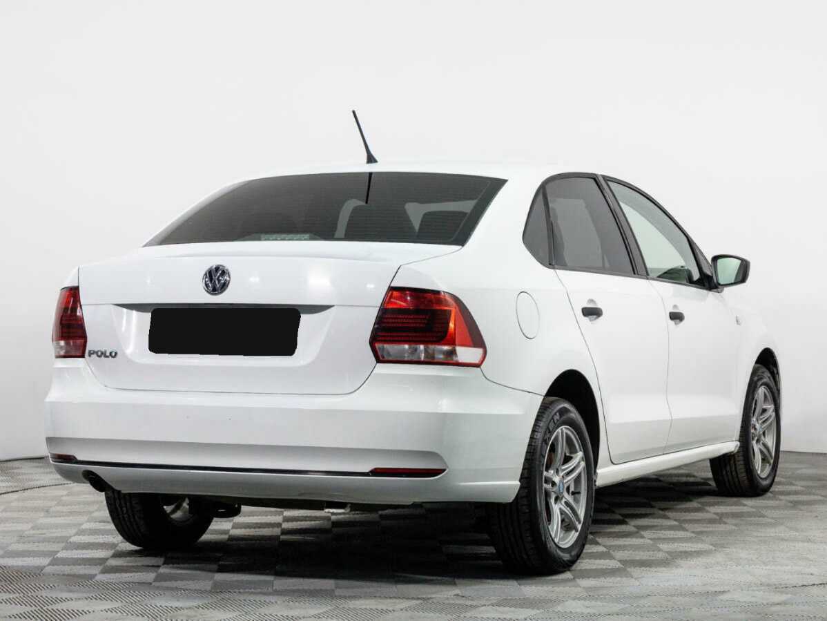 Volkswagen Polo, 2015 - фото №4