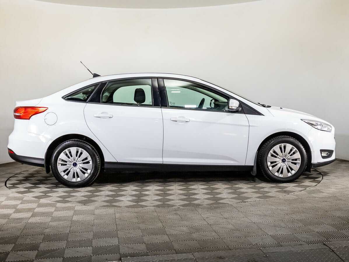 Ford Focus, 2018 - фото №4
