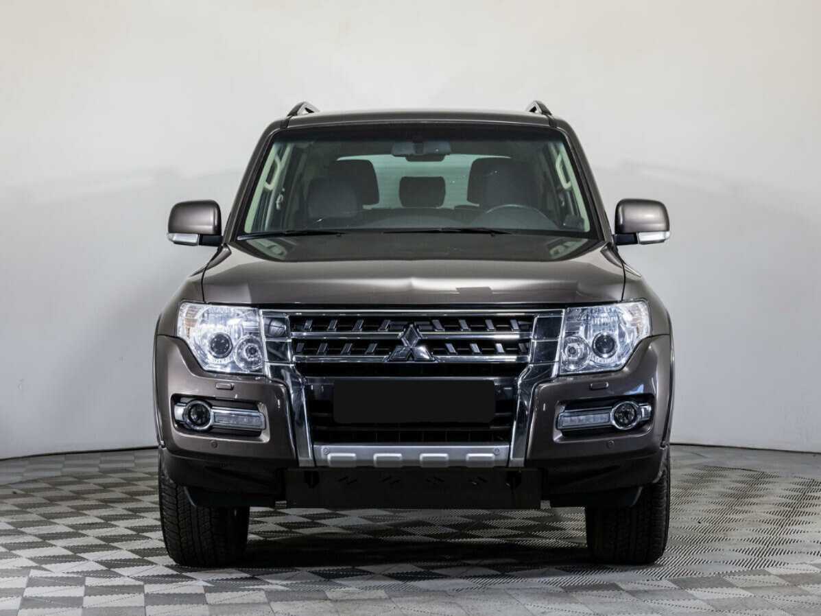 Mitsubishi Pajero, 2015 - фото №2