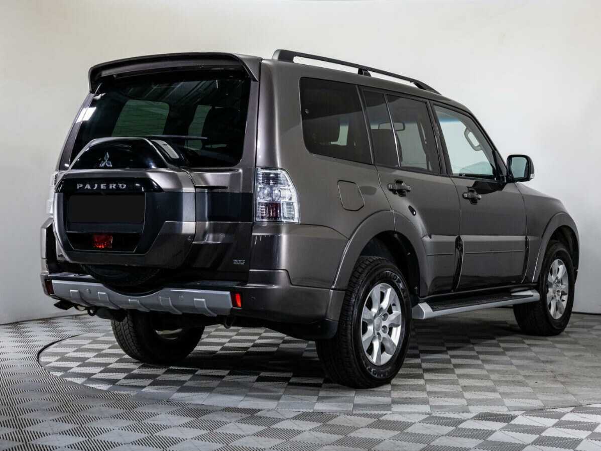 Mitsubishi Pajero, 2015 - фото №4