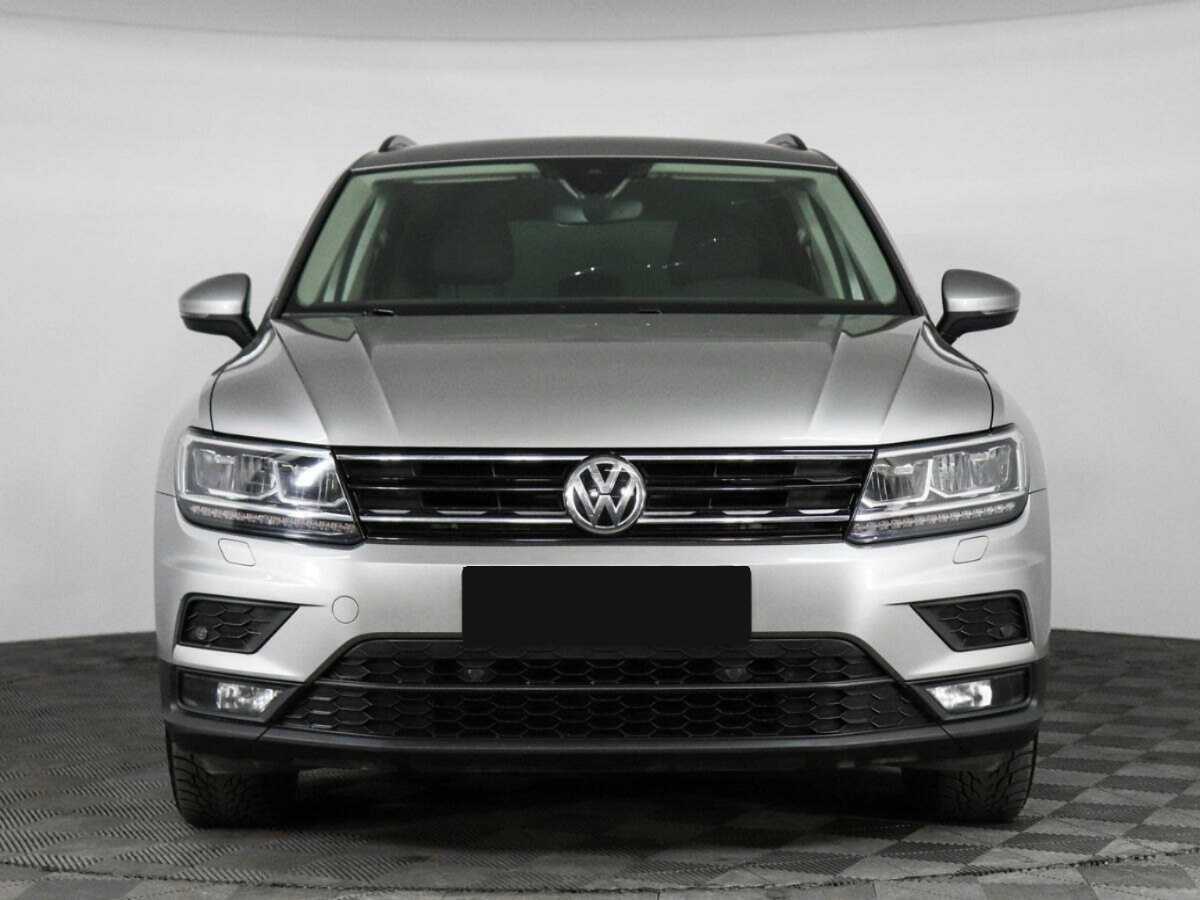 Volkswagen Tiguan L, 2019 - фото №2