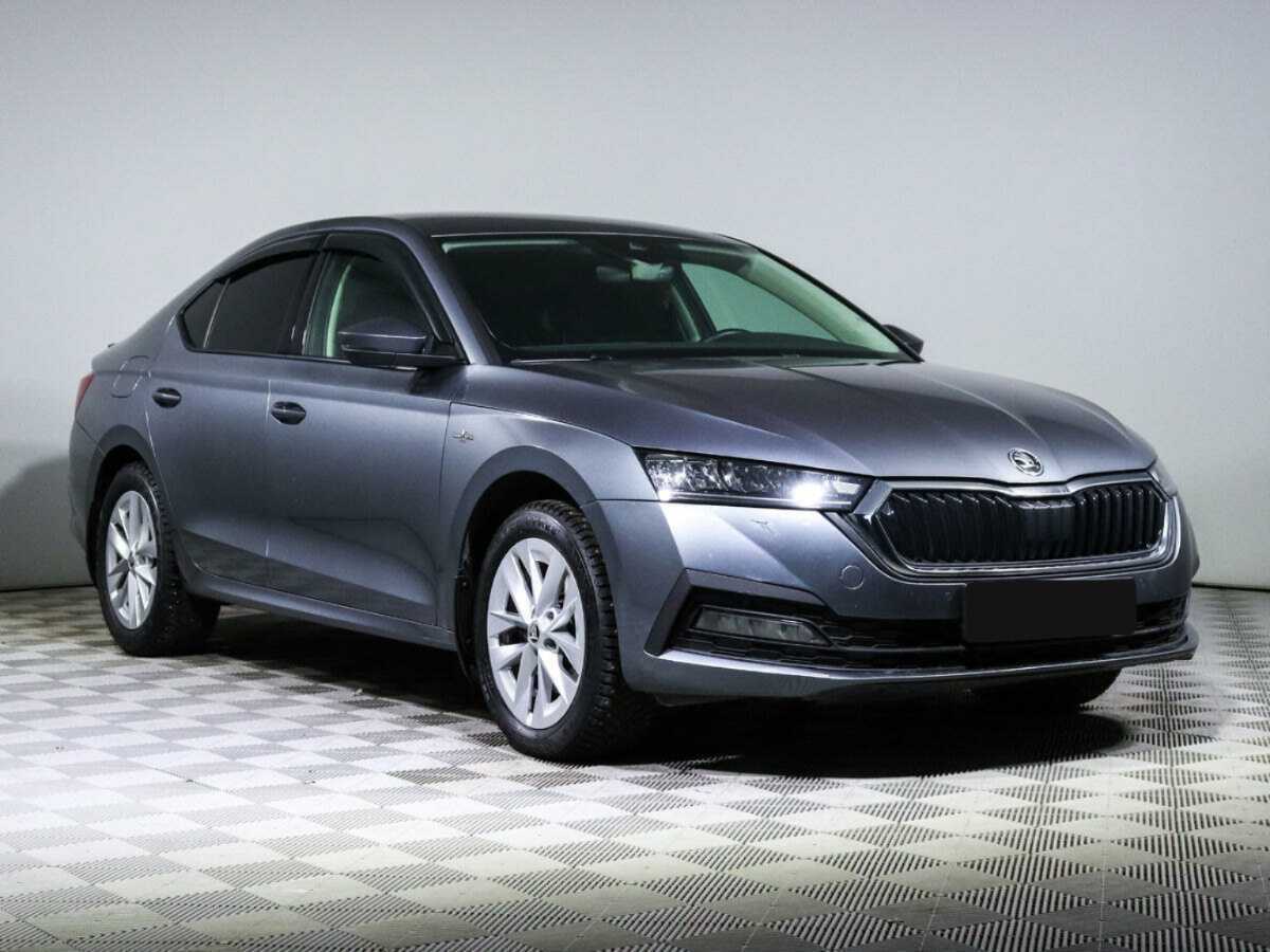 Skoda Octavia, 2021 - фото №3