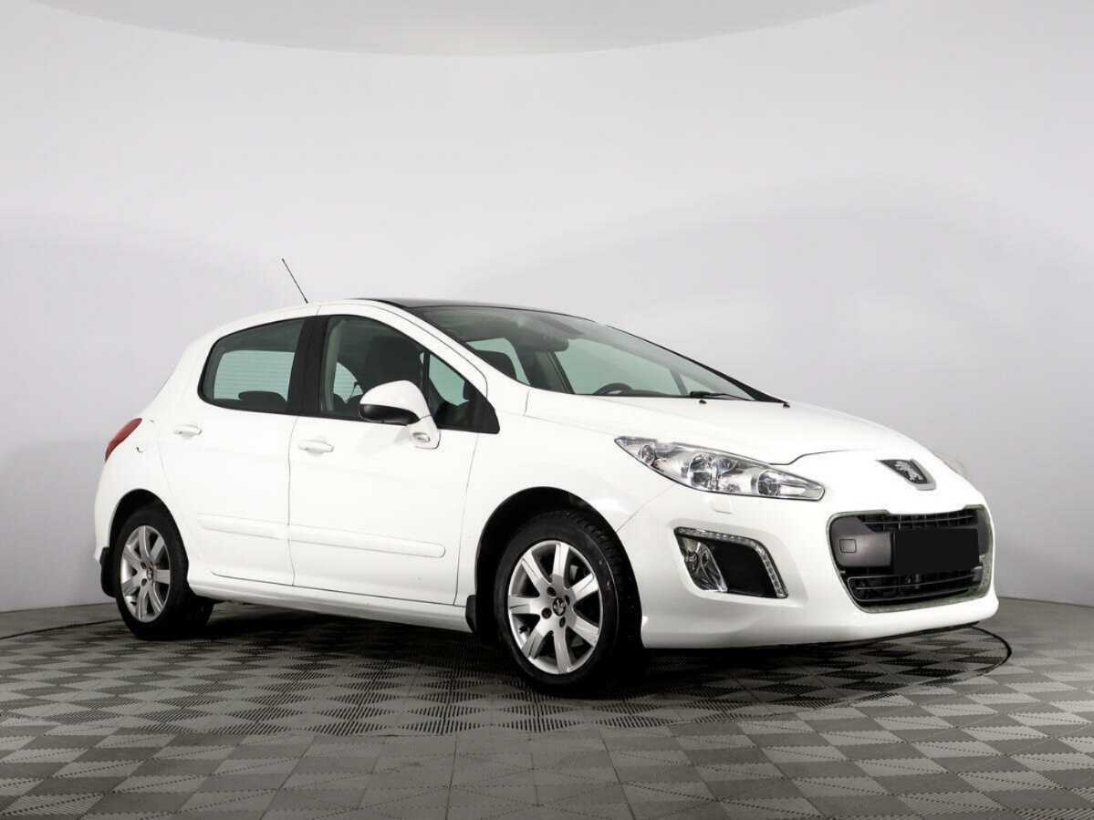 Peugeot 308, 2012 - фото №3