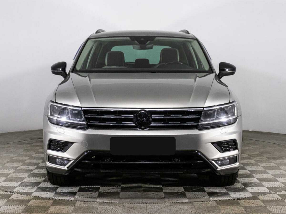 Volkswagen Tiguan, 2019 - фото №2