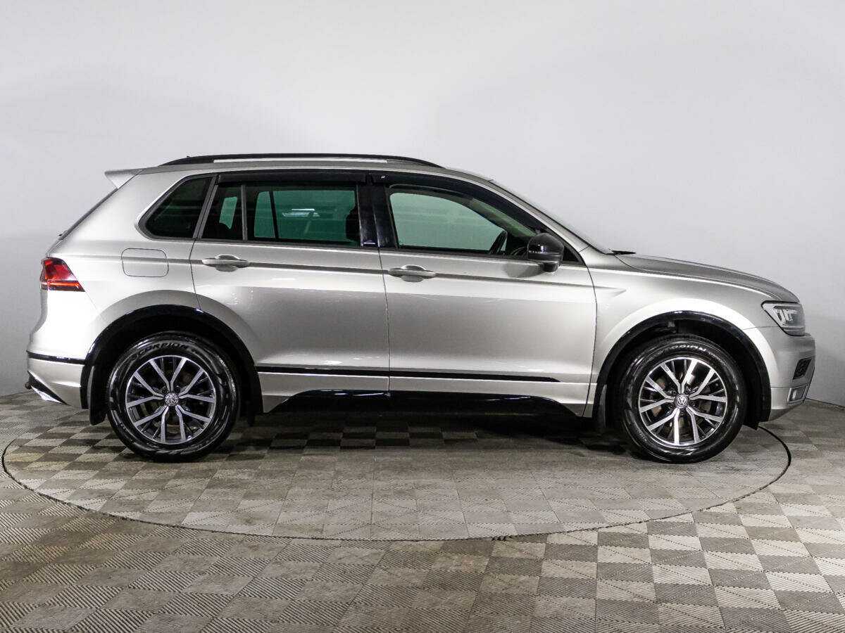 Volkswagen Tiguan, 2019 - фото №4