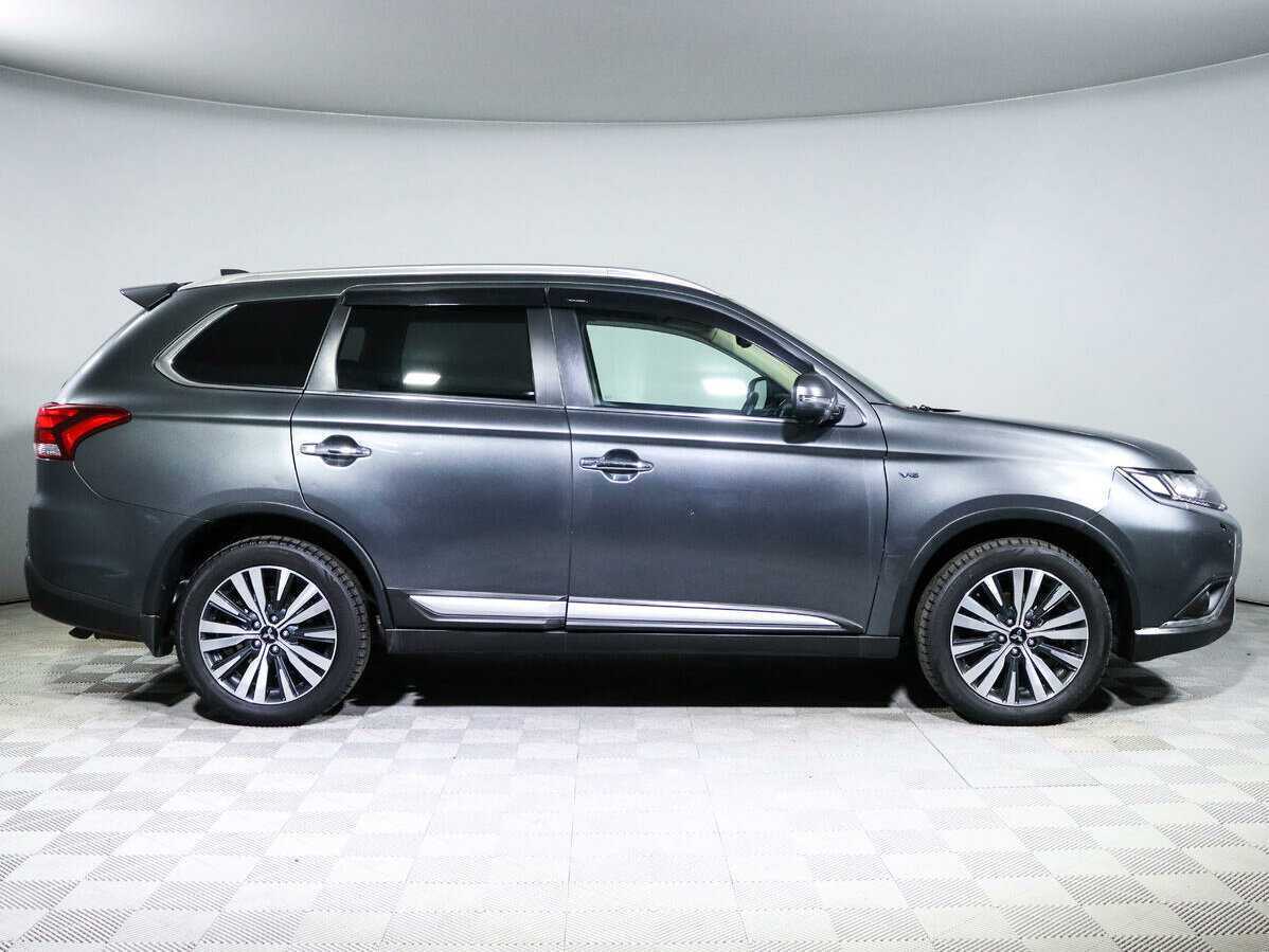Mitsubishi Outlander, 2020 - фото №4