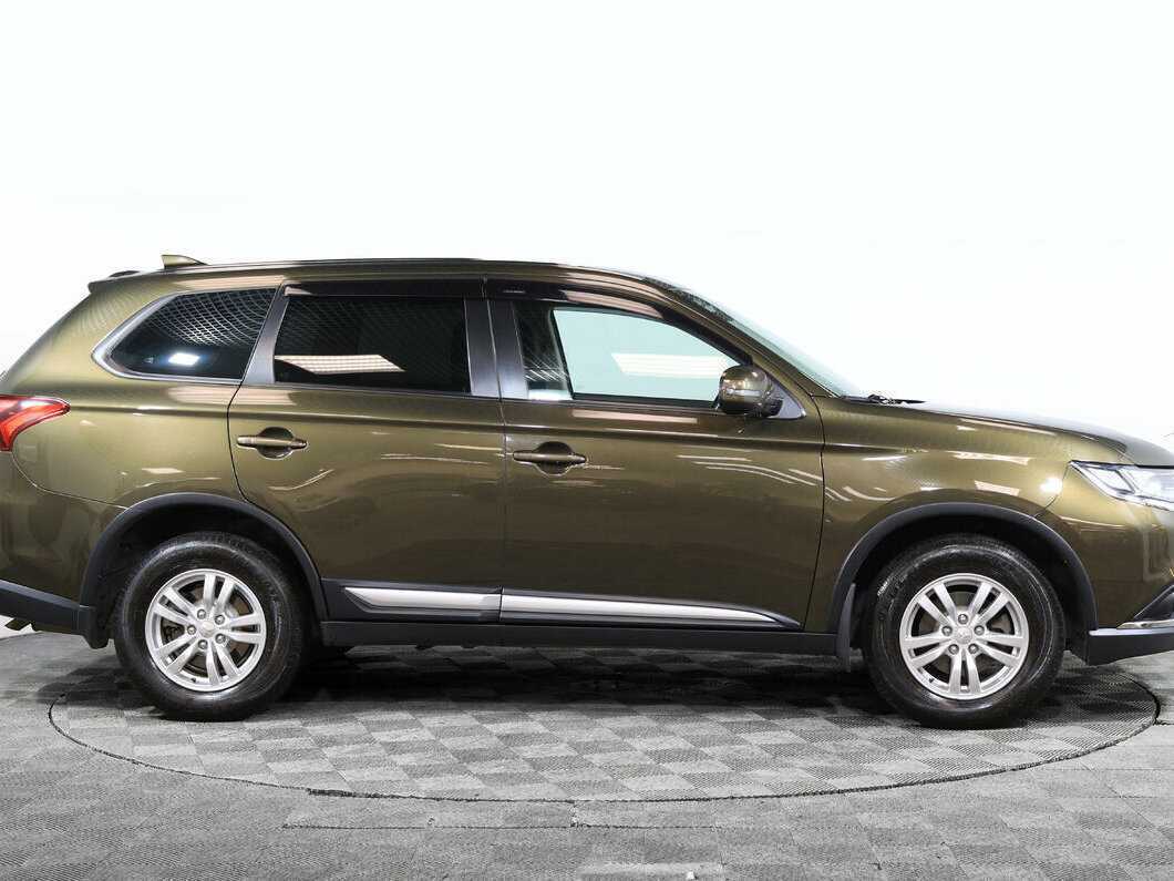 Mitsubishi Outlander, 2019 - фото №3