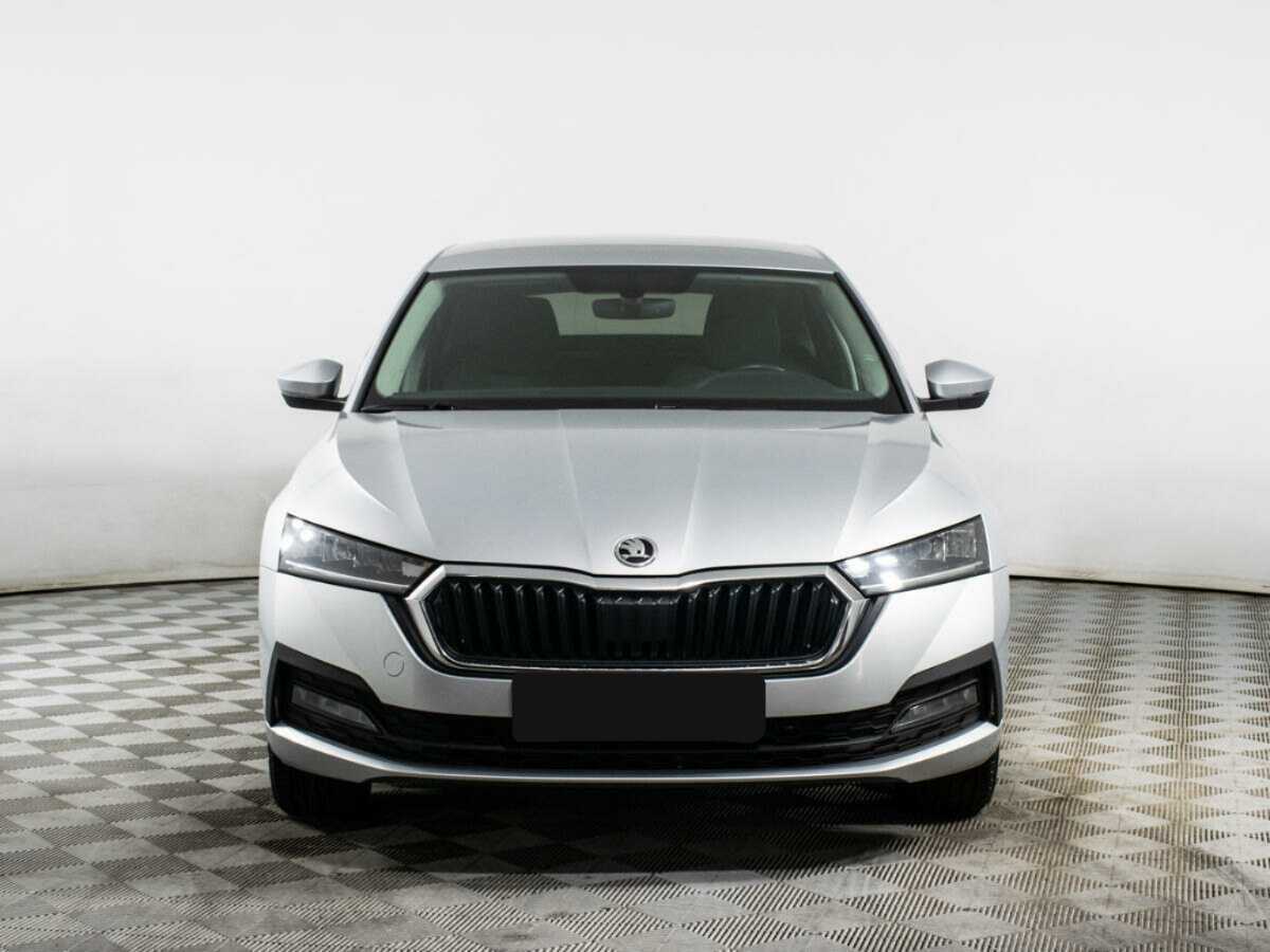 Skoda Octavia, 2021 - фото №2