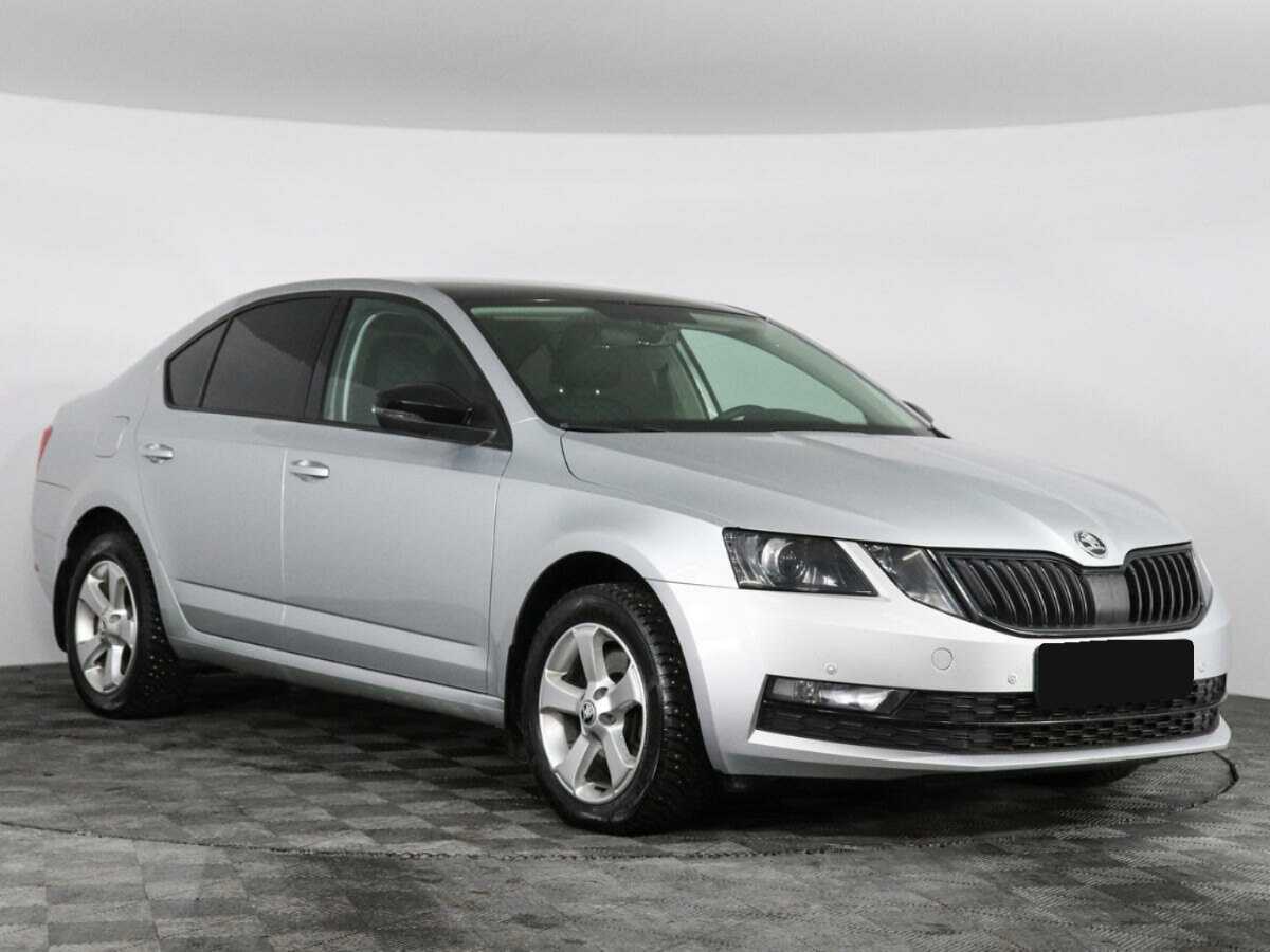 Skoda Octavia, 2018 - фото №2