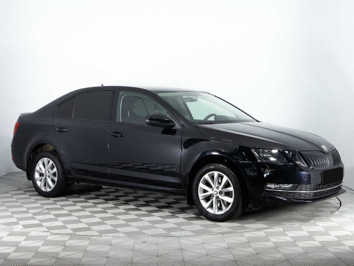Skoda Octavia, 2018 - фото №3
