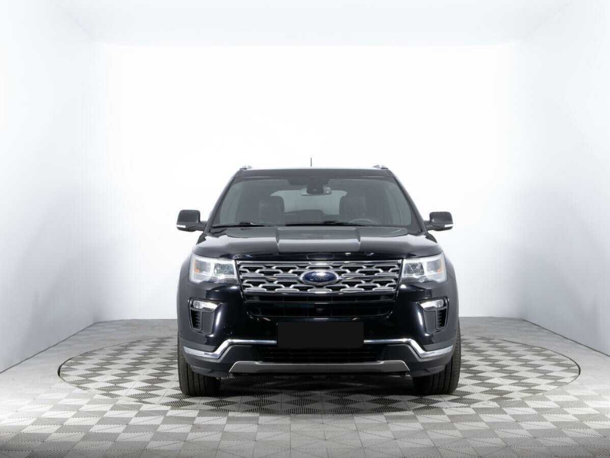 Ford Explorer, 2018 - фото №2