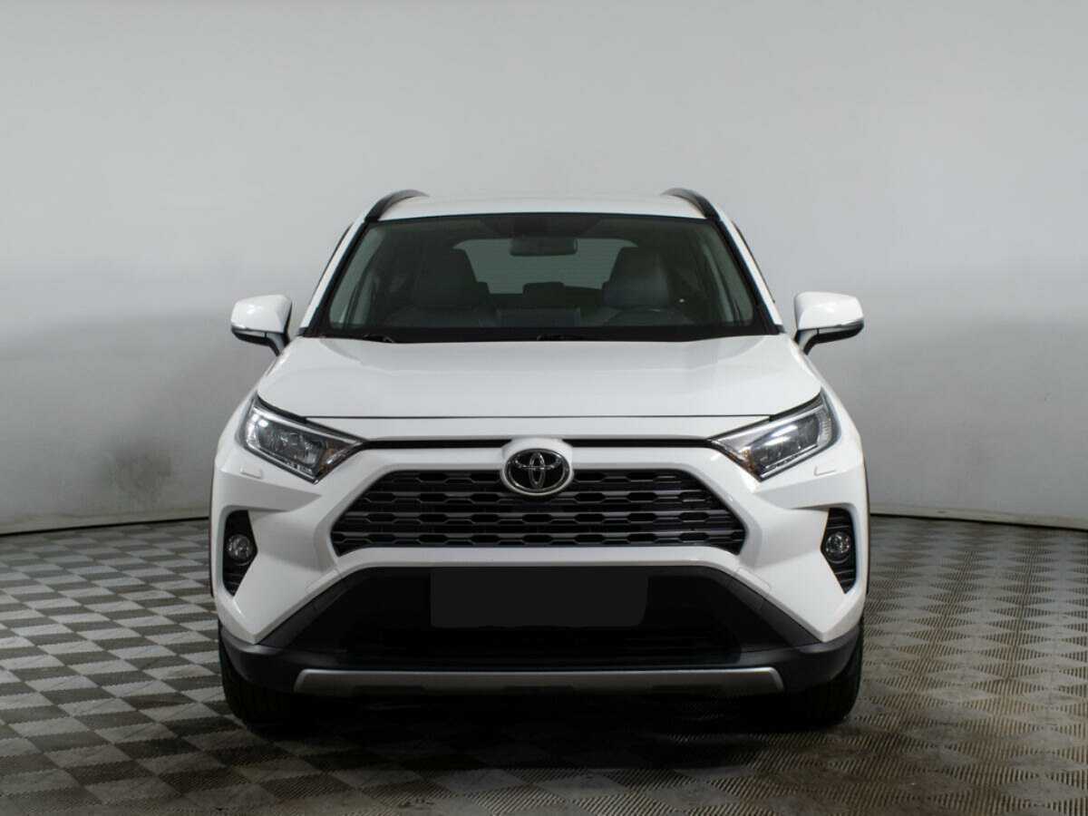 Toyota RAV4, 2020 - фото №2