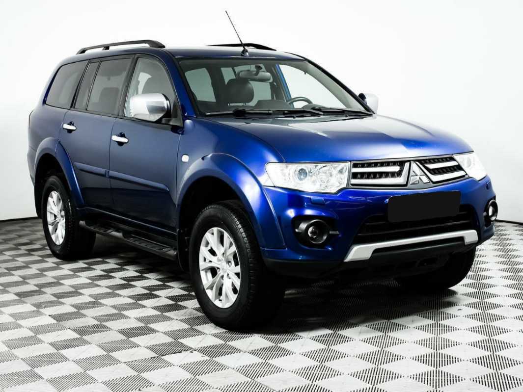 Mitsubishi Pajero Sport, 2014 - фото №3